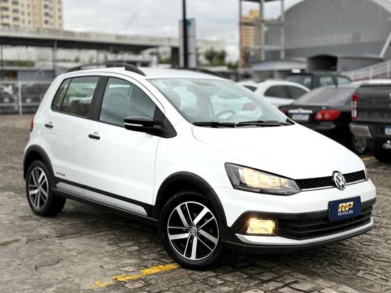 VOLKSWAGEN FOX 1.6 MSI TOTAL FLEX XTREME 4P MANUAL VOLKSWAGEN FOX 1.6 MSI TOTAL FLEX XTREME 4P MANUAL